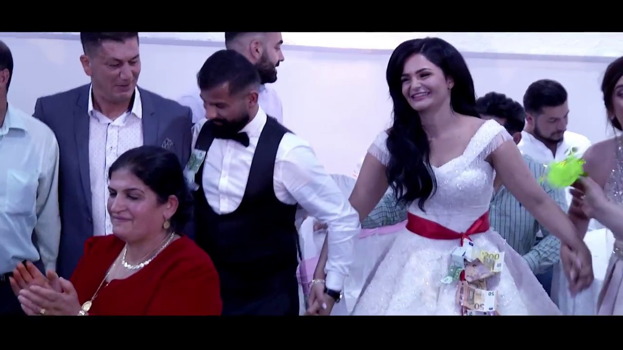 Kurdische Hochzeit
 Kurdische Hochzeit Rezan & Songül Xabat Neco PART 2