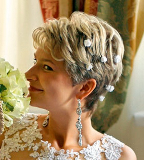 Kurzhaarfrisur Hochzeit
 Kurzhaarfrisuren hochzeit