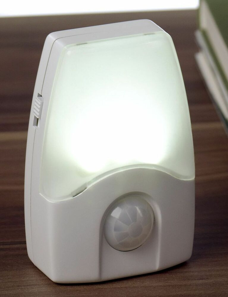 Lampe Mit Bewegungsmelder
 LED Batterie Nachtlicht Notlicht mit Bewegungsmelder