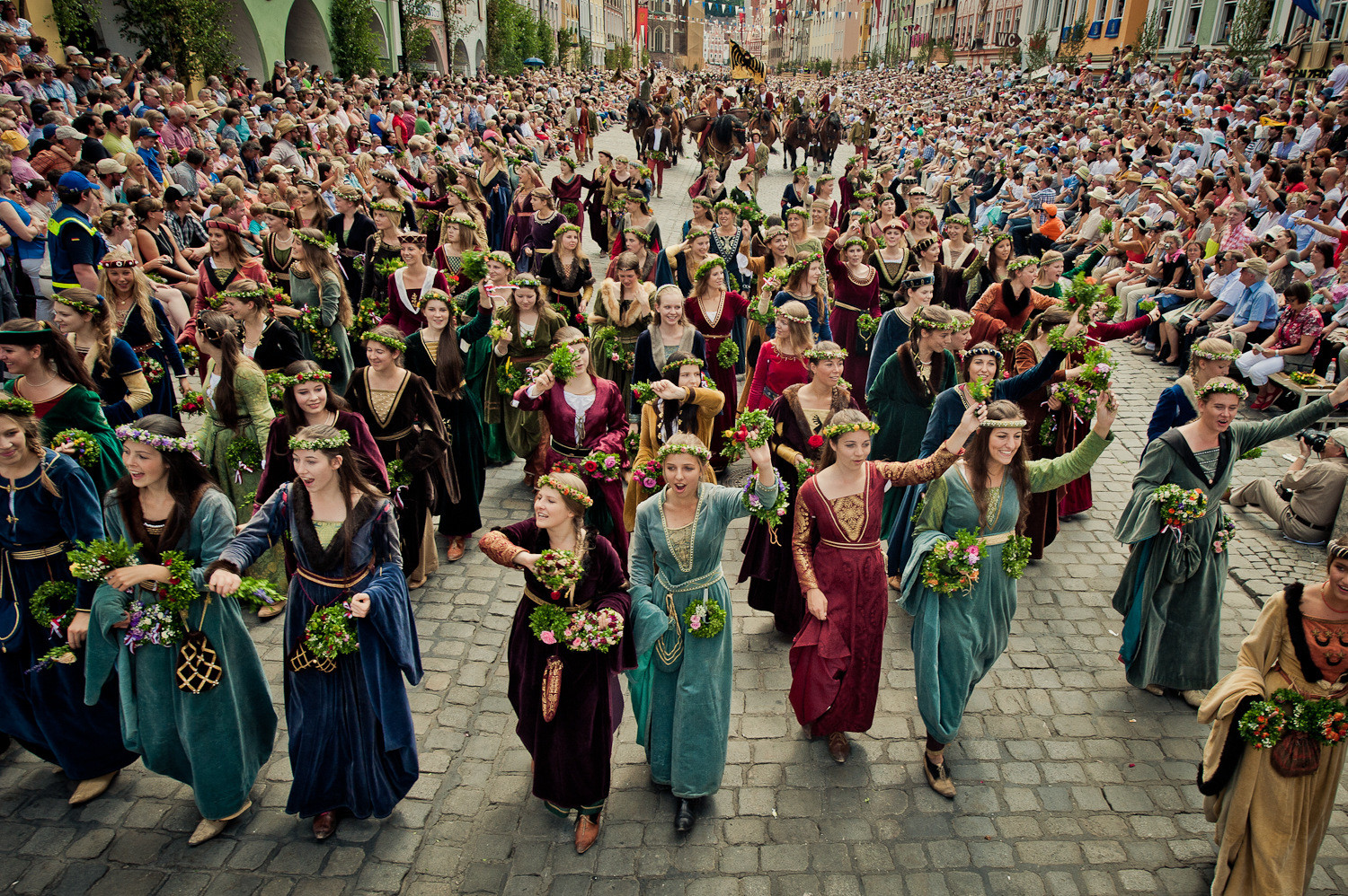 Landshuter Hochzeit Lagerleben
 Feste und Festspiele