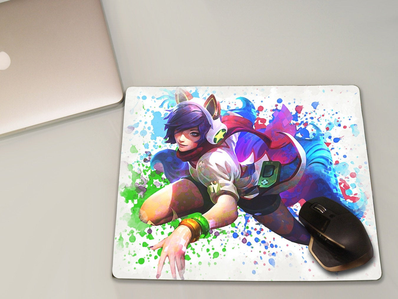 League Of Legends Geschenke
 Die Liga der Legenden Mousepad Ahri League of Legends