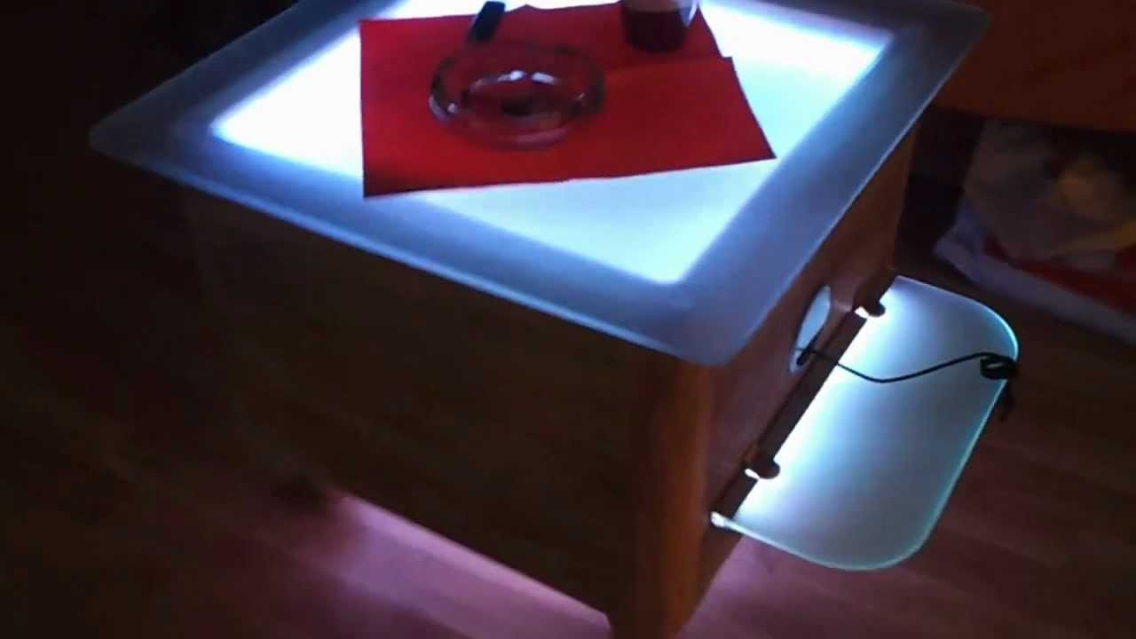 Led Tisch
 LED TISCH mit Glaskantenbeleuchtung selfmade