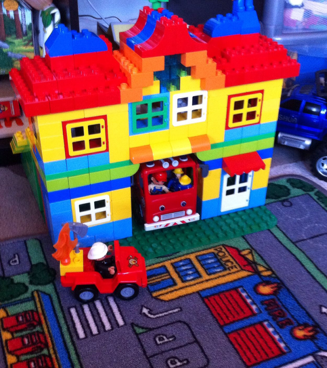 Lego Duplo Haus
 Fire Station Duplo fun