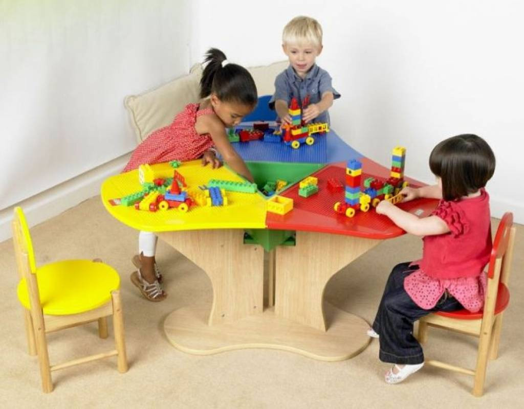 Lego Tisch
 LEGO Tisch Spieltischshop