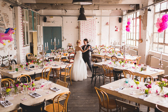 Lieder Für Hochzeit
 20 Deutsche Lieder für den Eröffnungstanz und Trauung