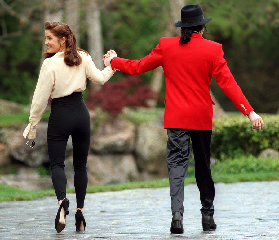 Lisa Marie Presley Michael Jackson Hochzeit
 Lisa Marie Presleys letztes Interview über Michael Jackson