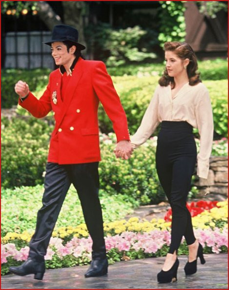 Lisa Marie Presley Michael Jackson Hochzeit
 Blog de michaeljacksondu92 Page 2 Blog de