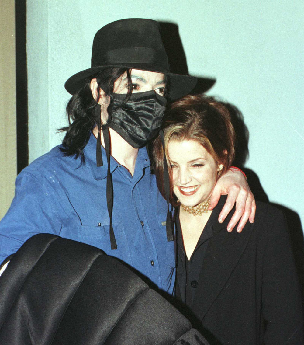 Lisa Marie Presley Michael Jackson Hochzeit
 Lisa Marie Presleys letztes Interview über Michael Jackson