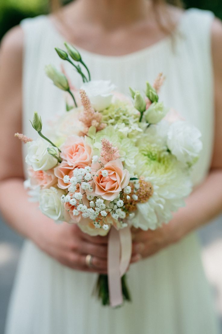 Lisianthus Brautstrauß
 Die 25 besten Ideen zu Schleierkraut hochzeit auf Pinterest