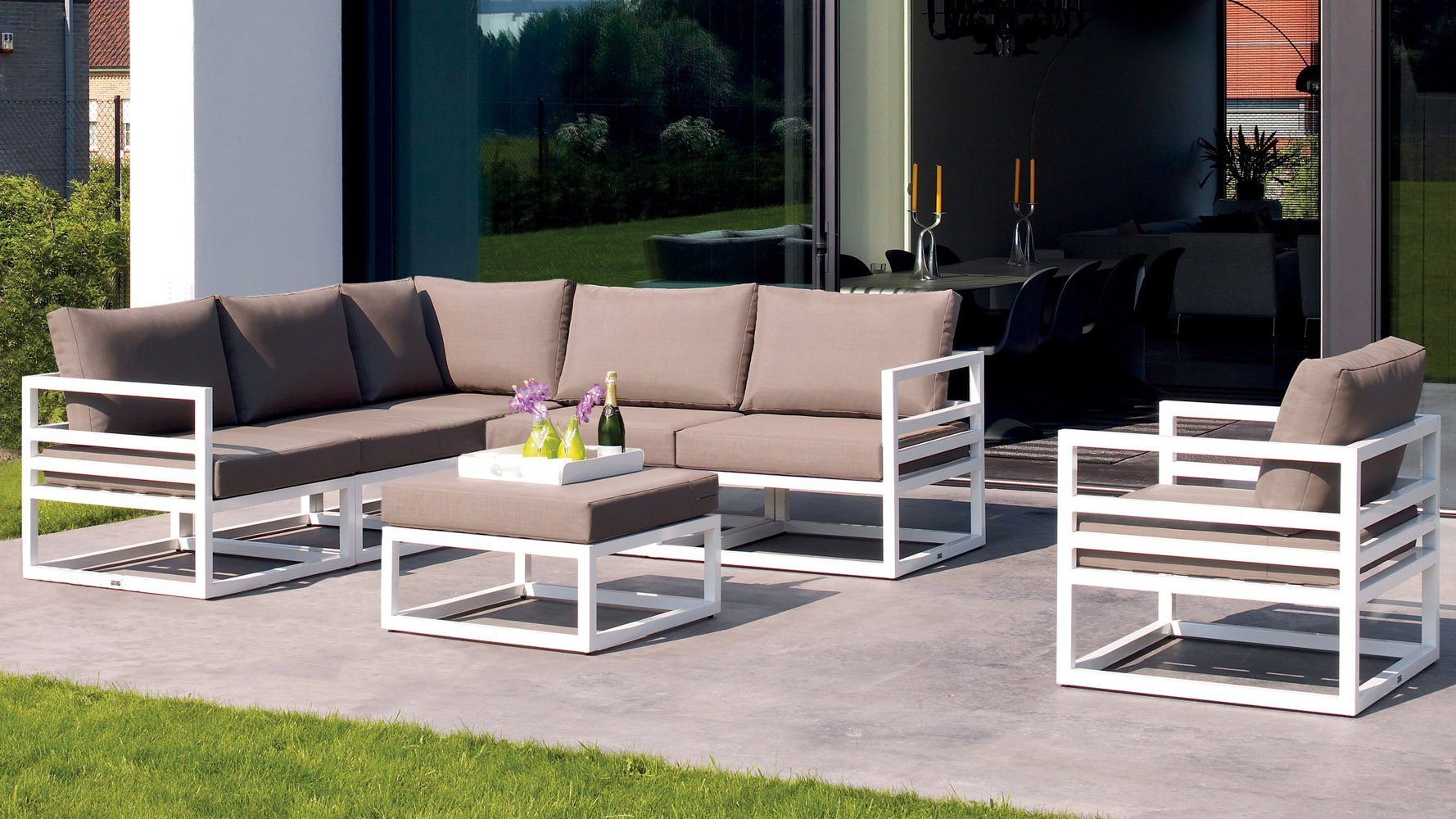 Loungemöbel Terrasse
 Moderne Gartenlounge – Ideen – Möbel für Garten und