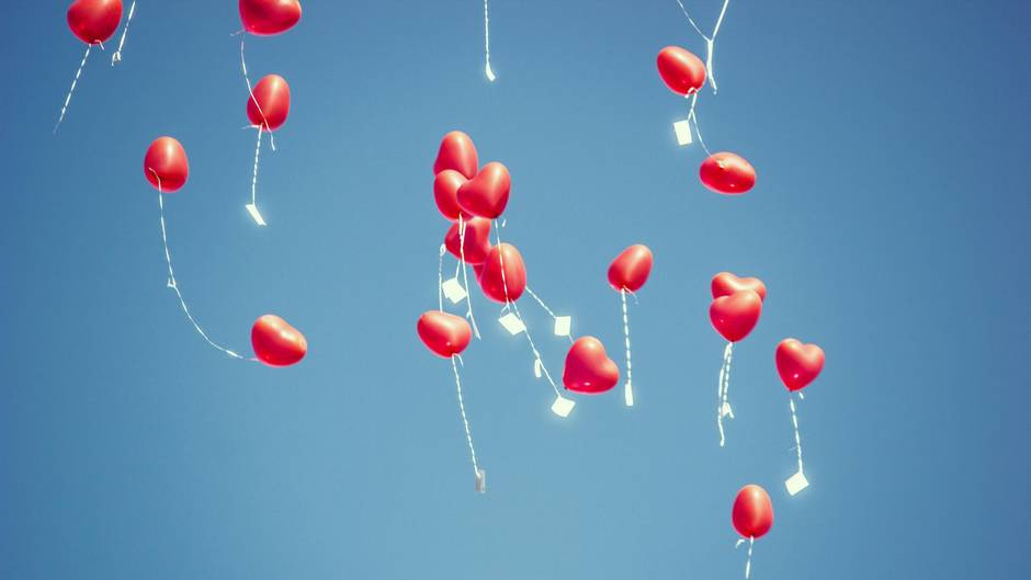 Luftballons Hochzeit Genehmigung
 Luftballons auf Hochzeiten werden zur Gefahr für