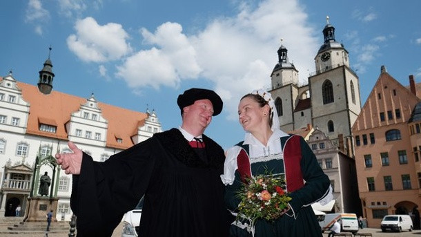 Luthers Hochzeit
 Stadtfest "Luthers Hochzeit" beginnt