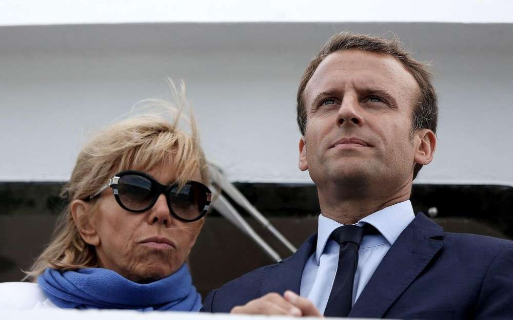 Macron Hochzeit
 Macron candidat Son épouse est pour "en 2022 son