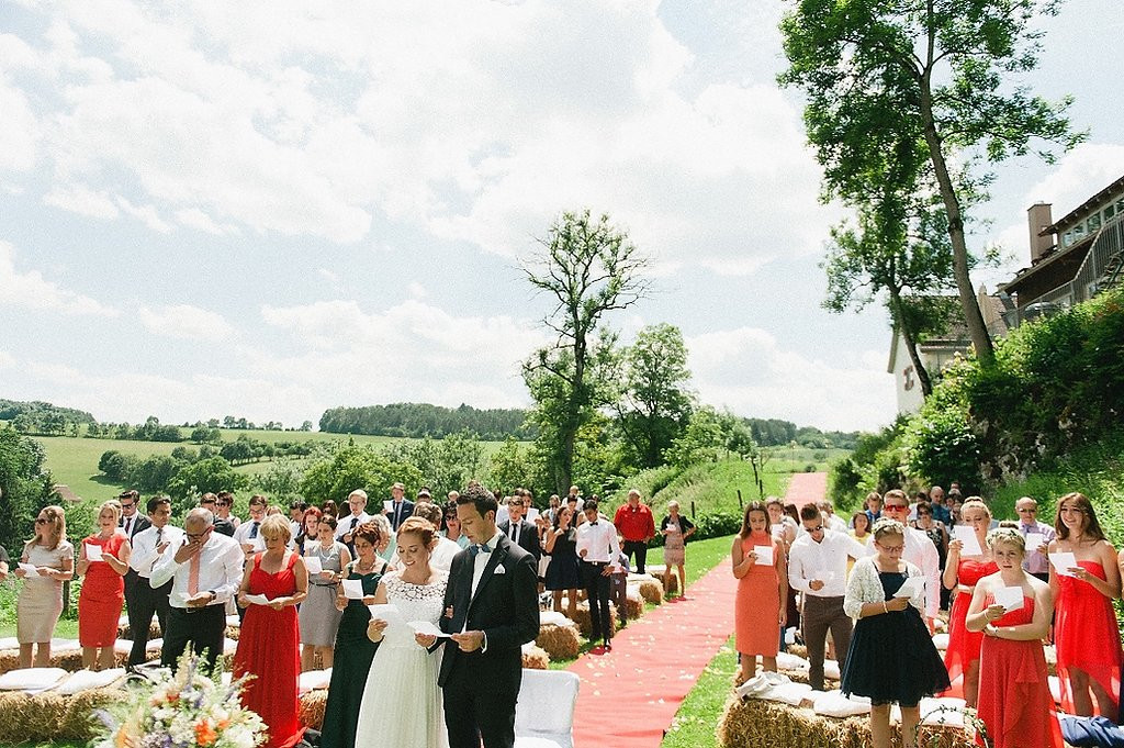 Maisenburg Hochzeit
 Liebevolle Scheunenhochzeit auf der Maisenburg