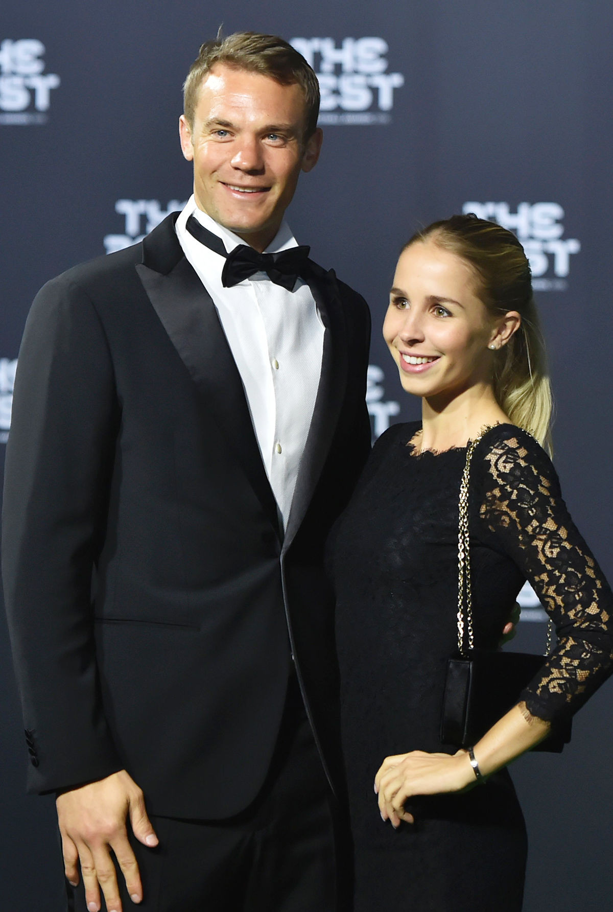 Manuel Neuer Hochzeit
 Manuel Neuer Hochzeit GLAMOUR