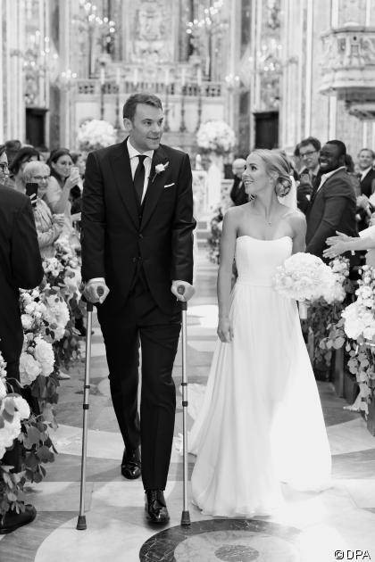 Manuel Neuer Hochzeit
 Manuel Neuer & Nina Weiss Hochzeit auf Krücken