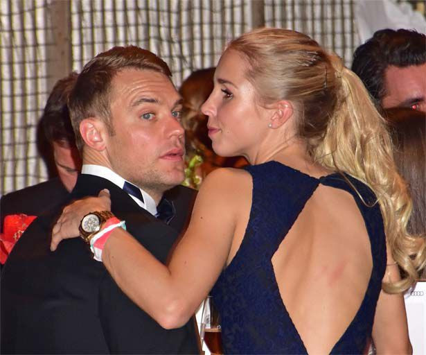 Manuel Neuer Hochzeit Italien
 Manuel Neuer und Nina Weiss Hochzeit in Italien