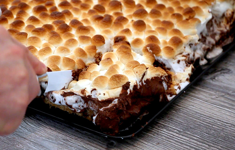 Marshmallow Kuchen
 OAT KING Nutella Marshmallow Kuchen – Protein Dudes