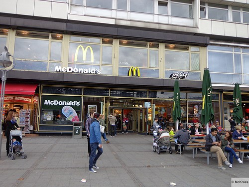 Mcdonalds Zoologischer Garten
 Mcdonald S Berlin Hardenbergplatz Germany Mcdonald