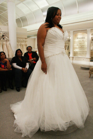 Mein Perfektes Hochzeitskleid
 Mein perfektes Hochzeitskleid Ein Kleid wie Cinderella