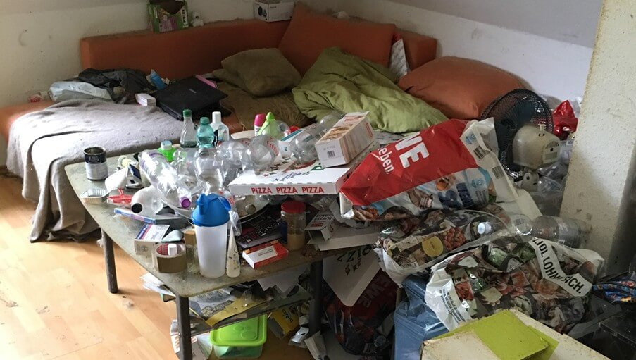 Messi Wohnung
 Messie Wohnung entrümpeln aufräumen & reinigen zu fairen
