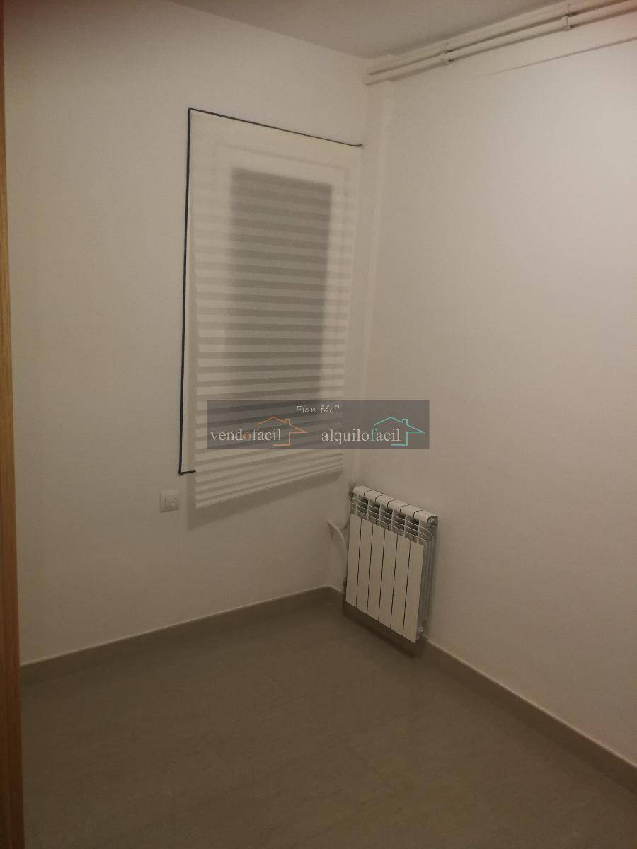 Miete Wohnung
 Miete Wohnung EIXAMPLE NORD Tarragona 850 €