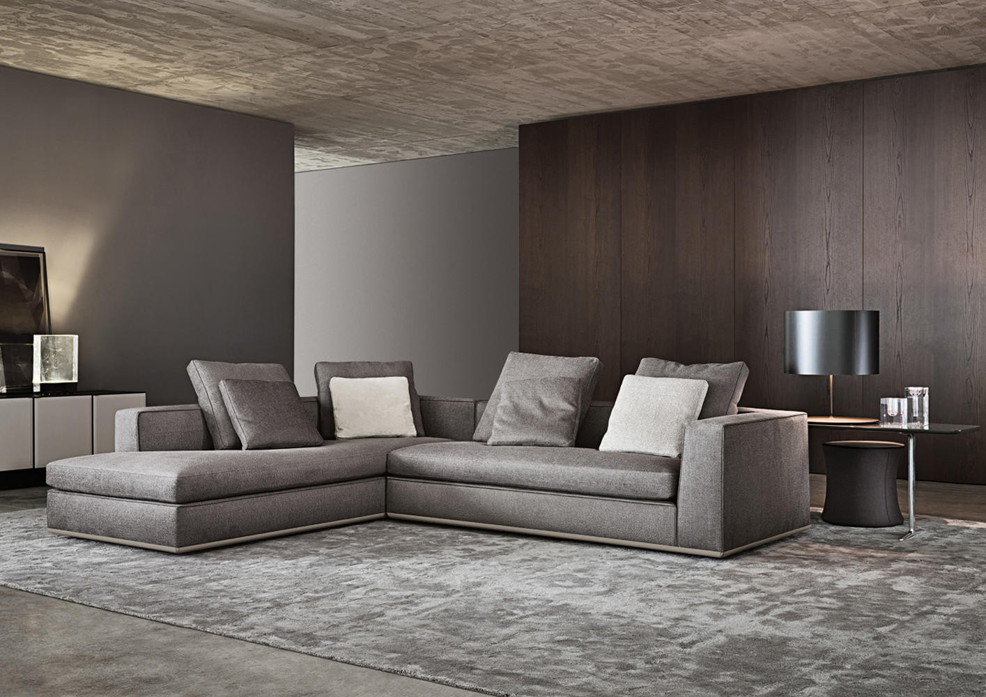 Minotti Sofa
 POWELL Sofas from Minotti