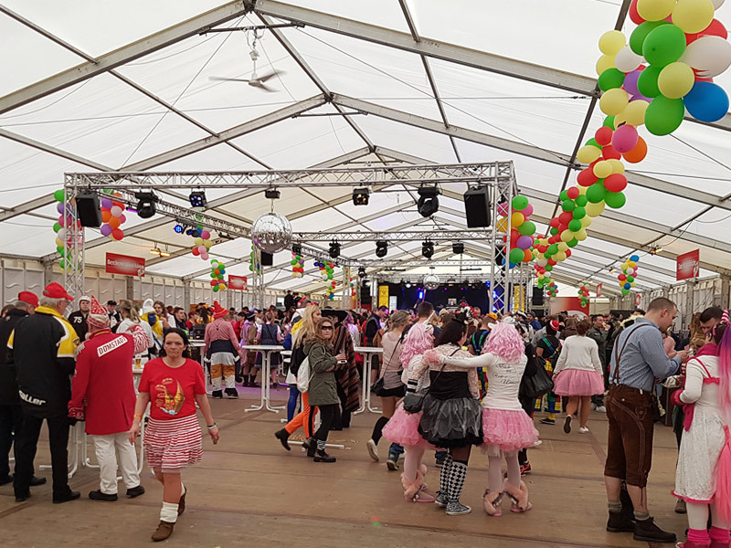 Möbel Hausmann Bergheim
 Festzelt zum Karneval von Möbel Hausmann in Bergheim