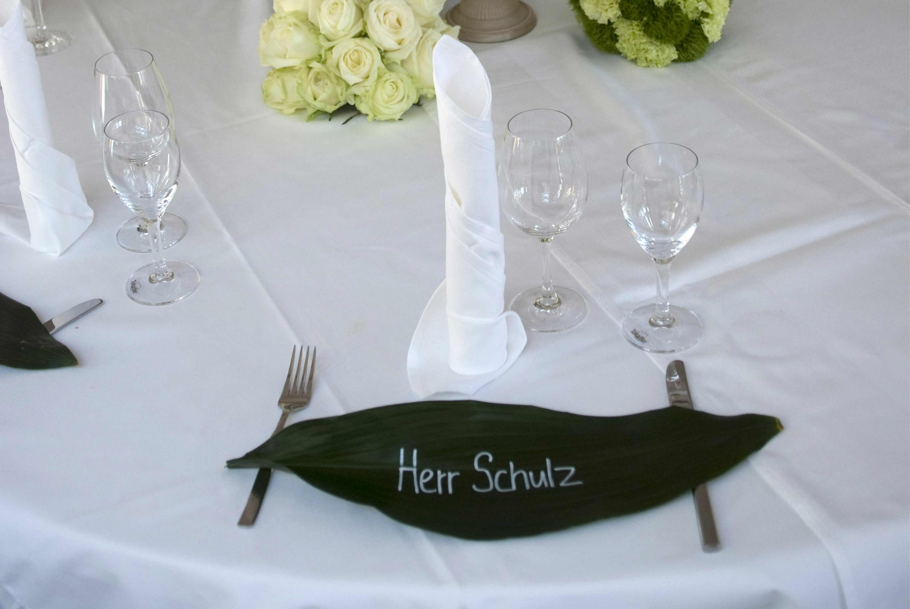 Namensschilder Hochzeit
 Hochzeit Namensschilder Bildergalerie Hochzeitsportal24