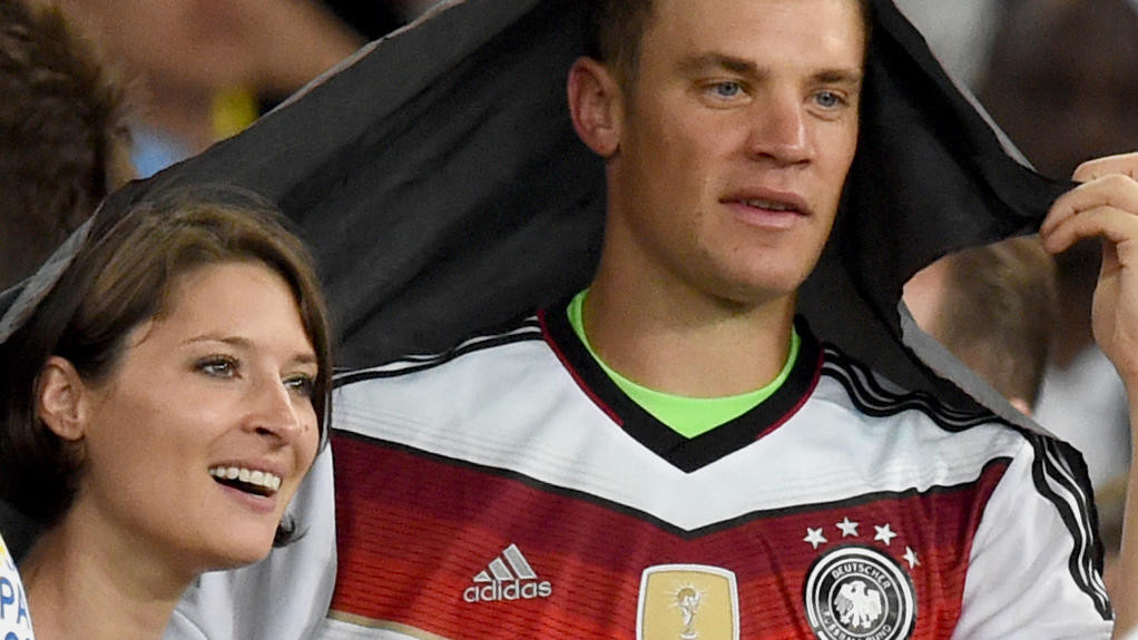 Neuer Hochzeit
 Manuel Neuer Das denkt seine Ex Kathrin über Hochzeit