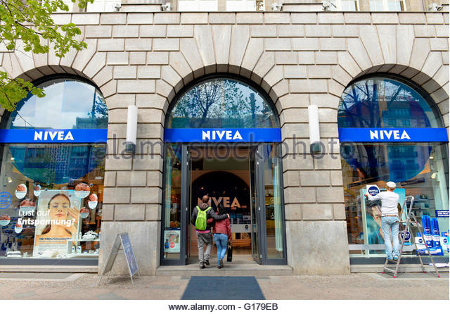 Nivea Haus Berlin
 Nivea Haus Unter Den Linden Mitte Berlin Stock s