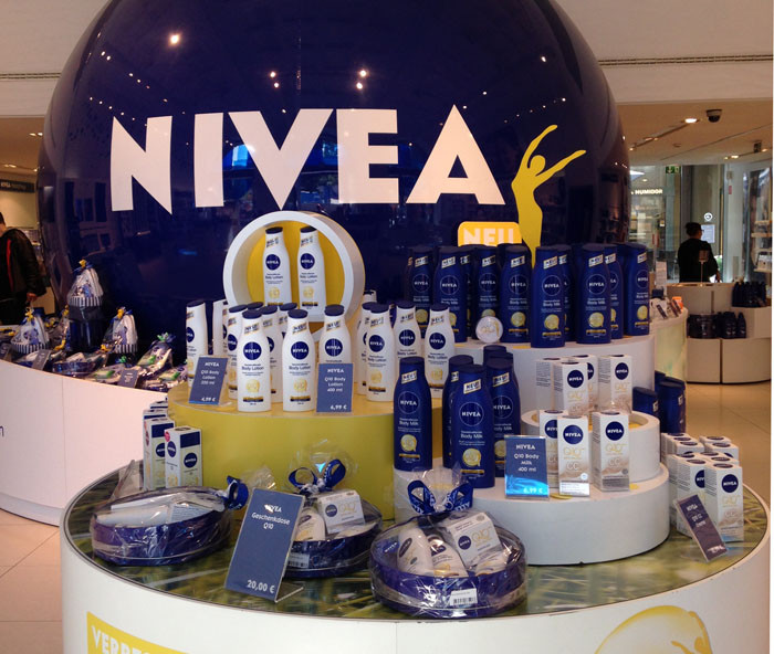 Nivea Haus Berlin
 Nivea Haus Berlin Chain Store Age