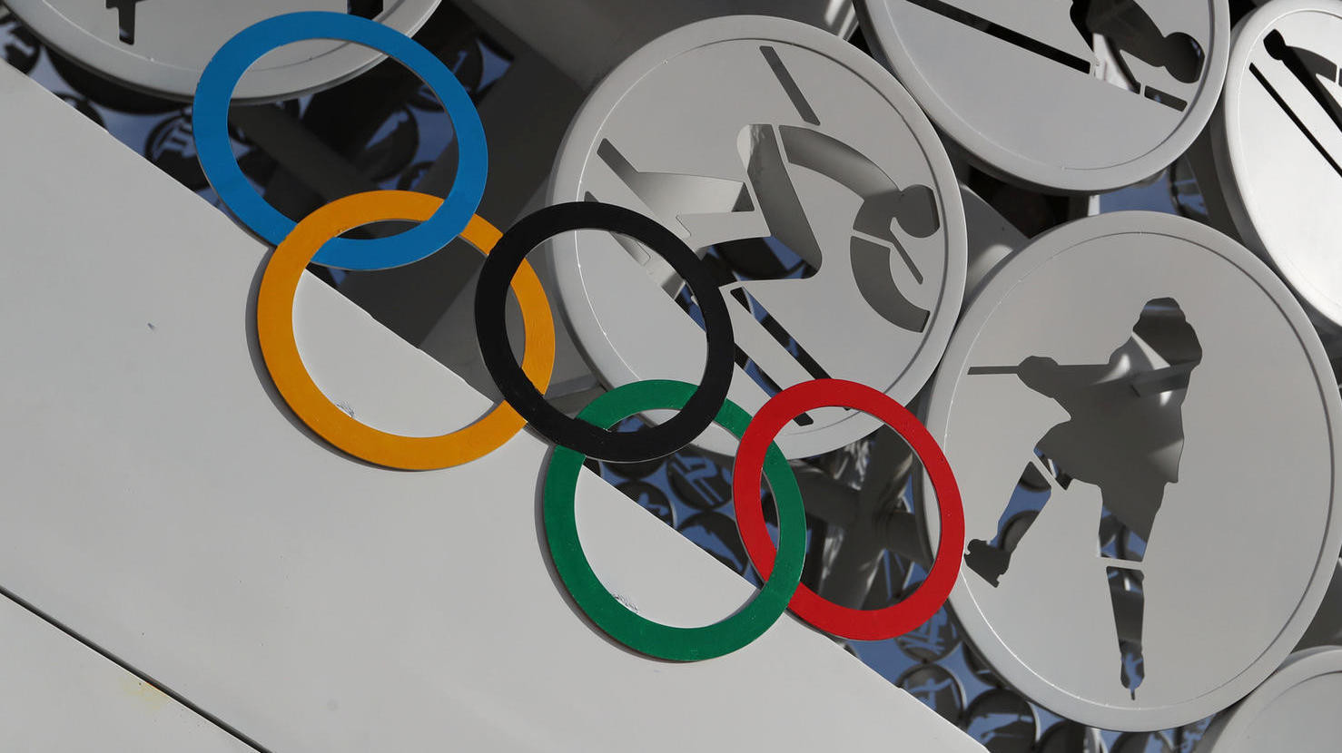 Olympische Spiele Tabelle
 Olympia 2018 Zeitplan und Ergebnisse der Olympischen Spiele