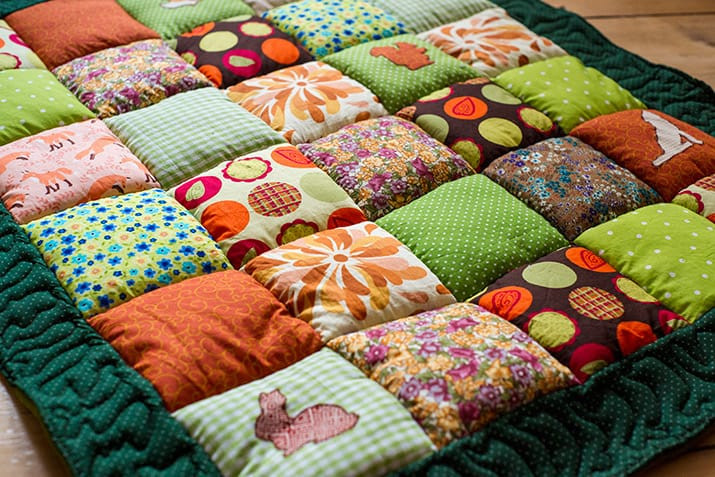 Patchwork Decke
 DIY Anleitung Patchworkdecke für Babies