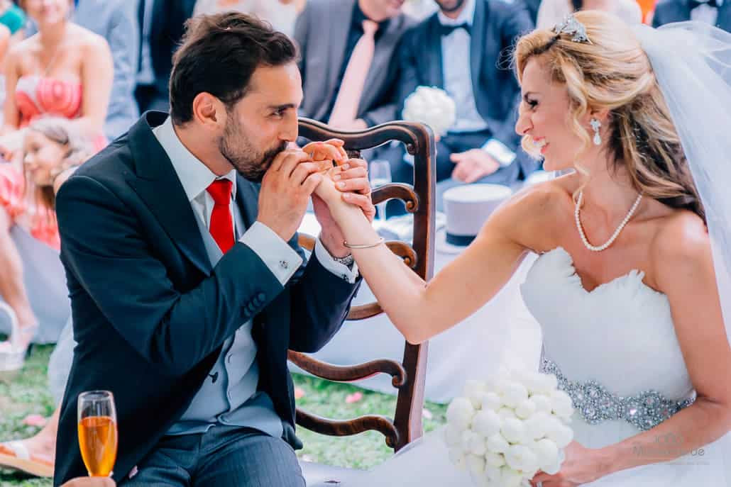 Persische Hochzeit
 Persische Hochzeit mit Hochzeitsfotos & Video von