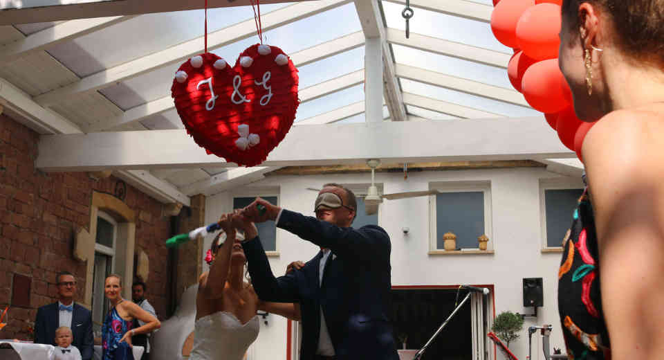 Pinata Basteln Hochzeit
 Herz Piñata selber basteln – so gelingt’s jedem