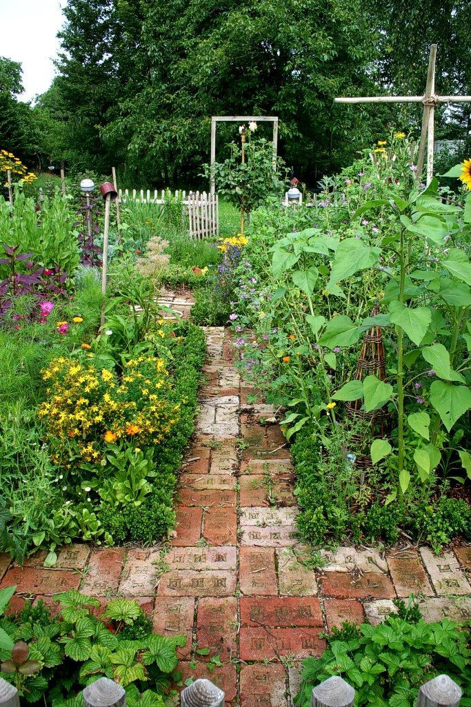 Pinterest Garten
 Kitchen Garden jardin potager