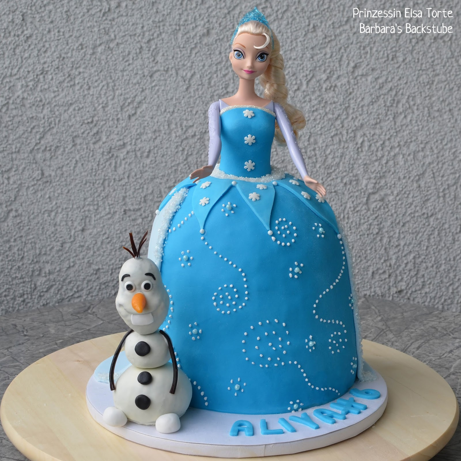 Prinzessin Kuchen
 Barbara s Backstube Prinzessin Elsa Torte luftiger