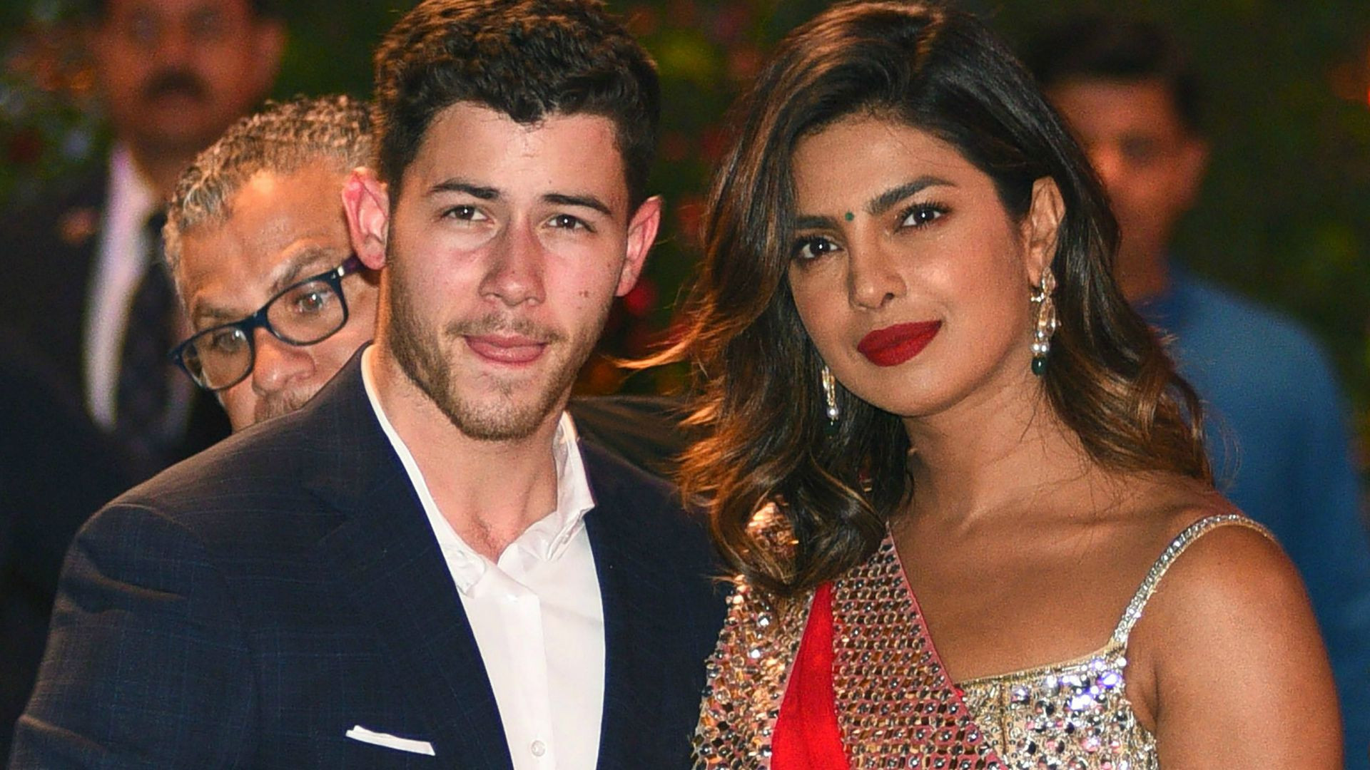 Priyanka Chopra Hochzeit
 Ganz traditionell So feiern Priyanka & Nick ihre