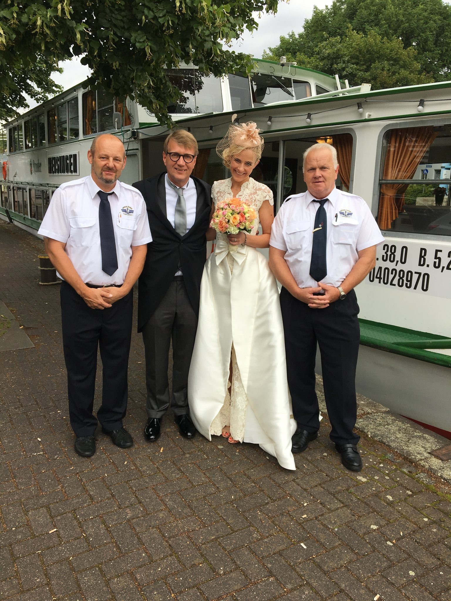 Promi Hochzeit
 Promi Hochzeit in Mülheim Ronald Pofalla heiratet Nina