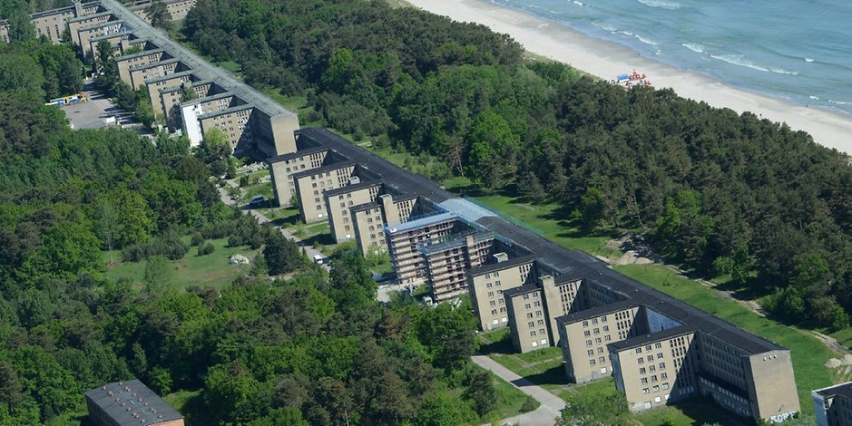 Prora Wohnungen
 Prora auf Rügen Erste Wohnungen im Nazi Bau verkauft