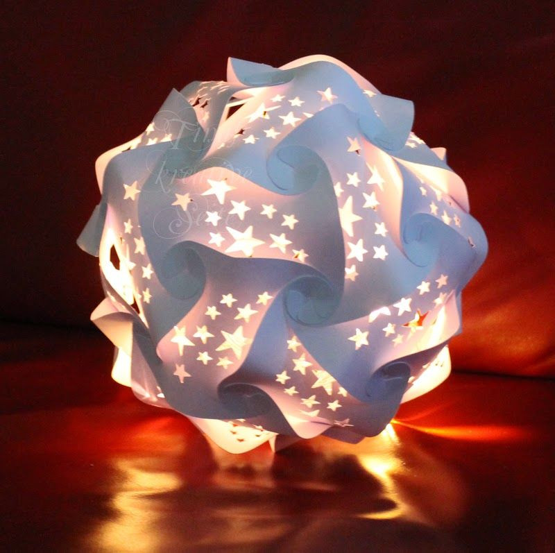 Puzzle Lampe Schablone
 Puzzle lampe mit ausgestanzten Teilen