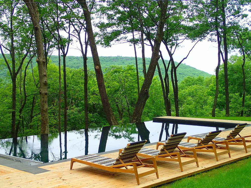 Rainforest Decke
 20 Stunning Outdoor Hangouts and Decks with a Forest View