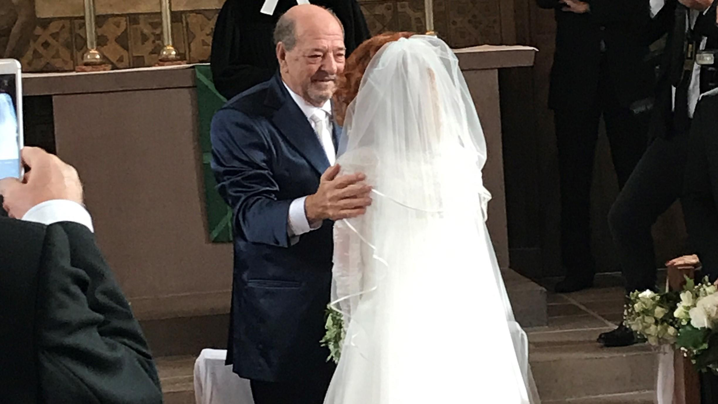 Ralph Siegel Hochzeit
 Jetzt auch kirchlich Komponist Ralph Siegel hat seine