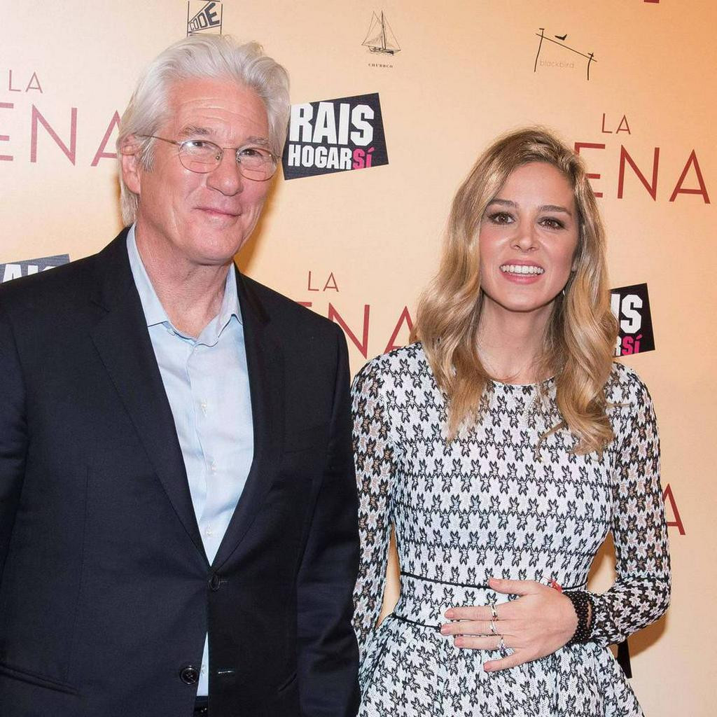 Richard Gere Hochzeit
 Richard Gere Sein ungeborenes Kind hat den Segen des