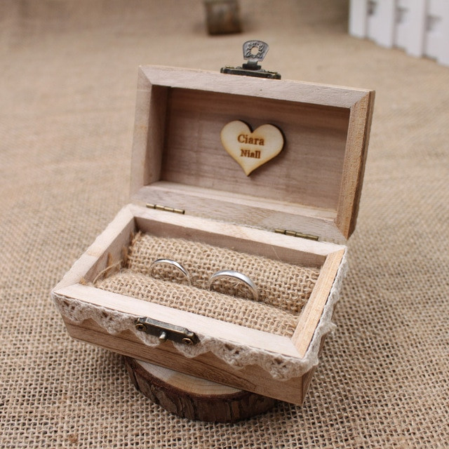 Ringbox Hochzeit
 Rustic Wedding Ring Box Holder Custom Ring Box