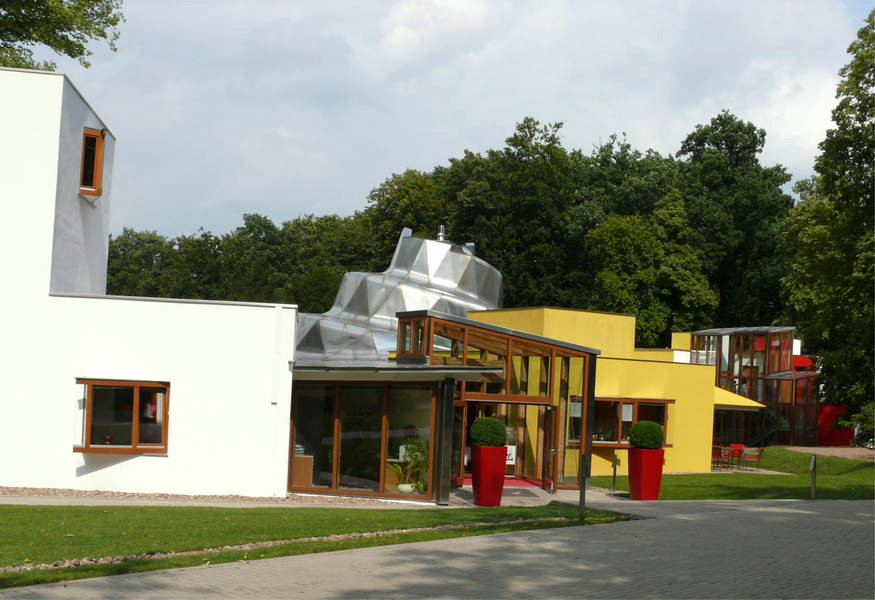 Ronald Mcdonald Haus
 Ronald McDonald Haus Bad Oeynhausen