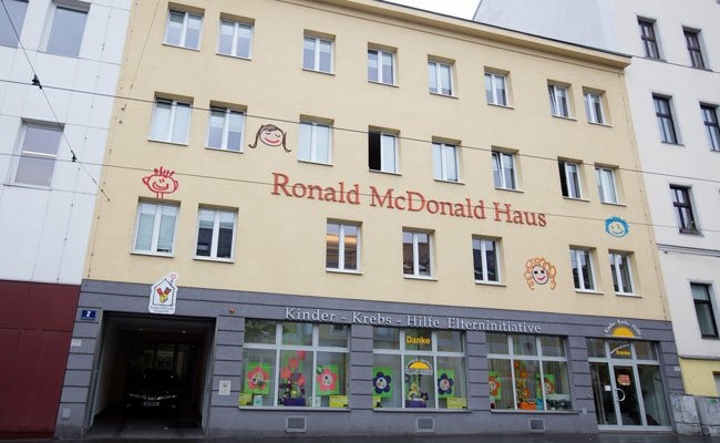 Ronald Mcdonald Haus
 Muttertag im Spital Ronald McDonald Kinderhaus bietet