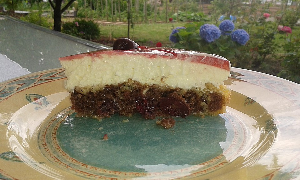 Rotkäppchen Kuchen
 Rotkäppchen Kuchen von MiriOremek