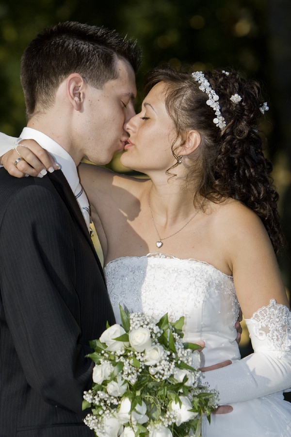 Rumänische Hochzeit
 Spanische oder rumänische Hochzeit Hauptsache feiern